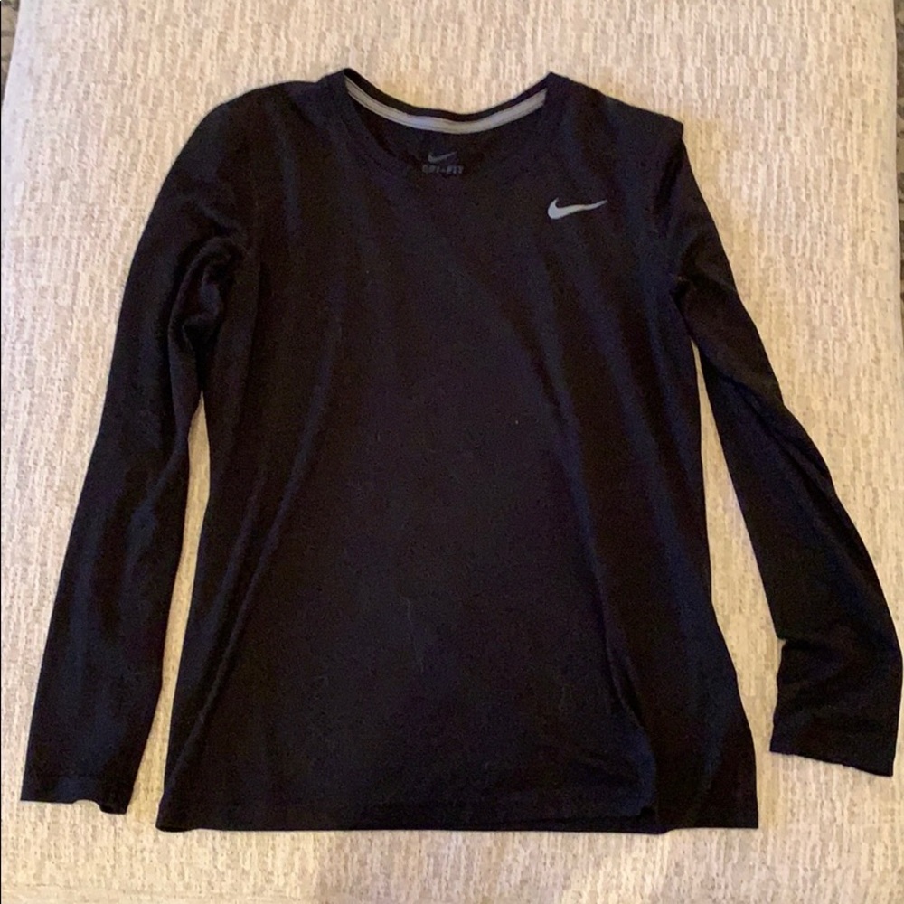 Black long sleeve Nike top